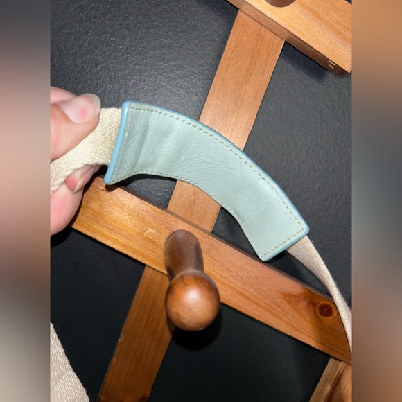 Vintage Coach BabyBlue Signature C crossbody bag with leather trim and Bag Charm - Picture 13 of 16